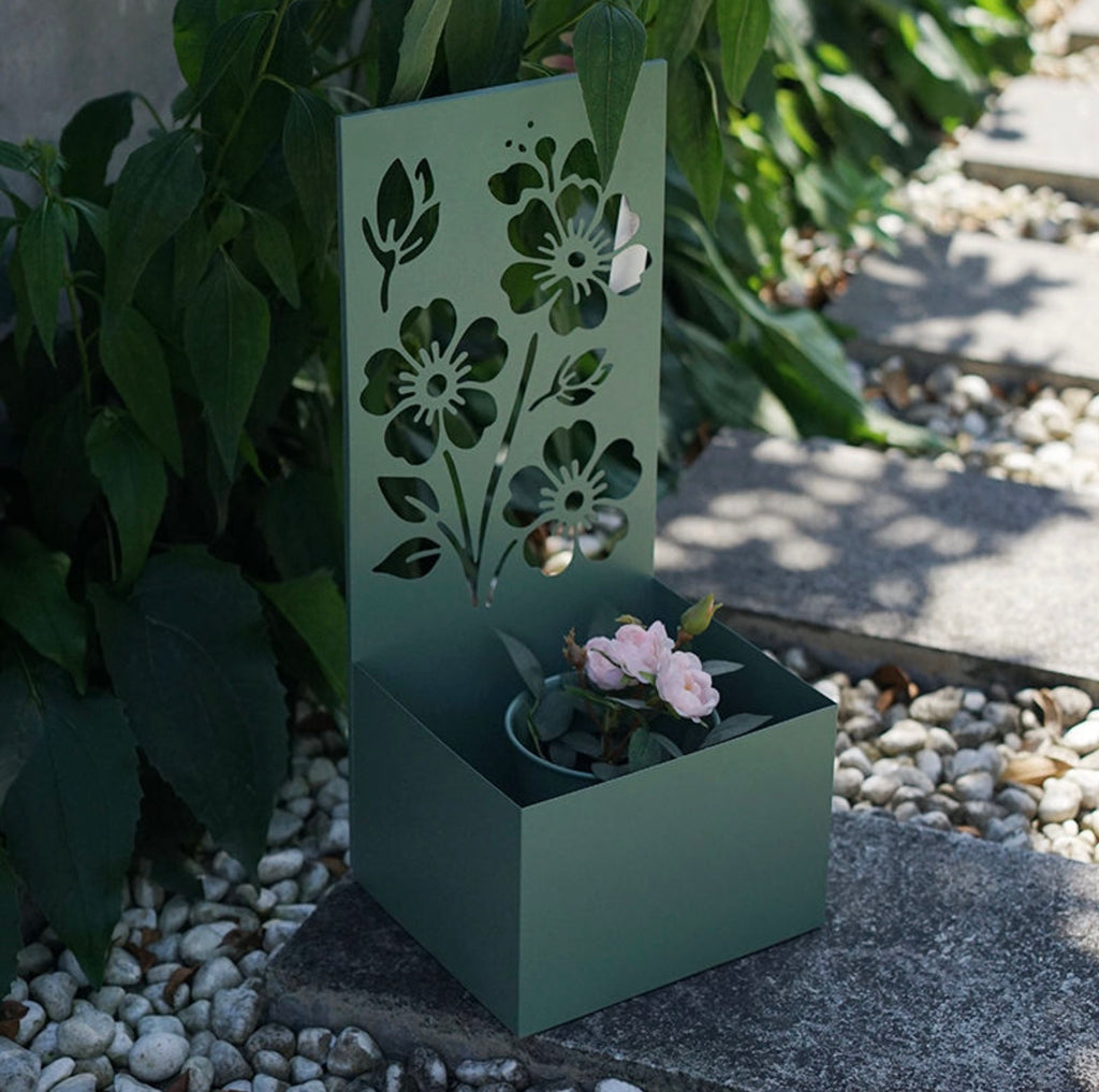 Wall-Mounted Iron Art Handicraft