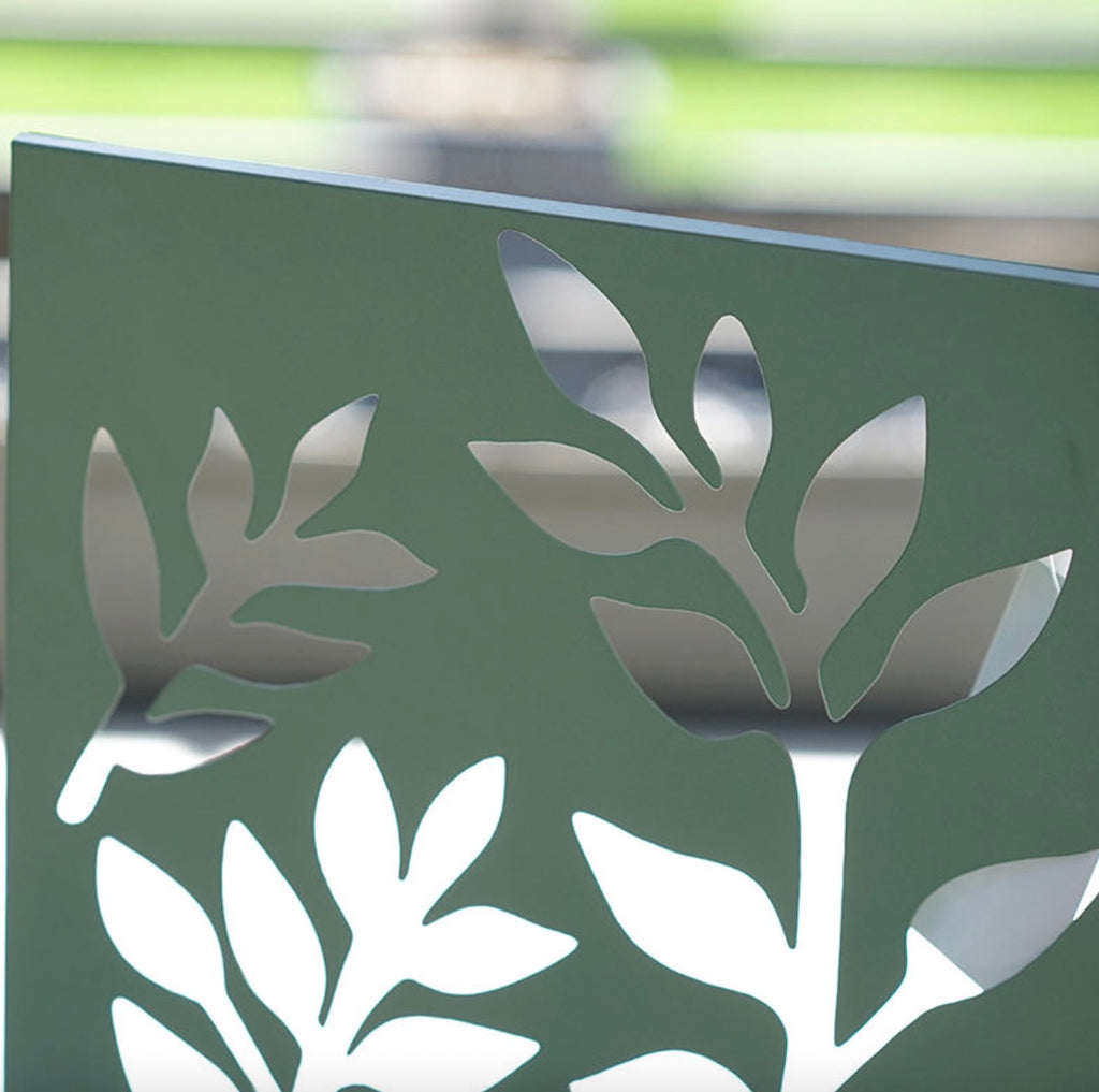 Wall-Mounted Iron Art Handicraft