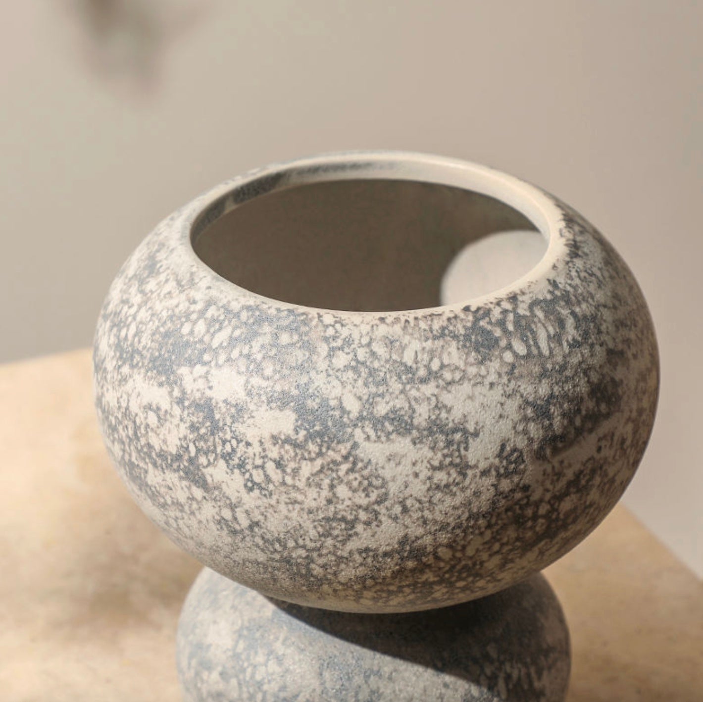 Retro Round Terracotta Flower Vase